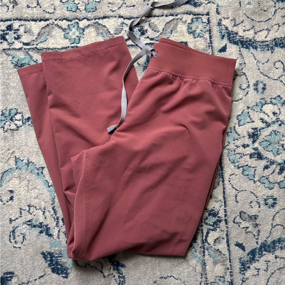 Mauve Figs Livingston Scrubs